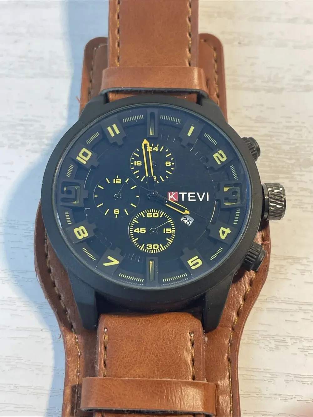 Military Style Men Sport Quartz Watch PU Leather Strap Alloy Brown Fashion